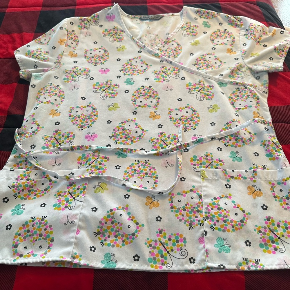 Women's Owl Scrub Top with tie on back